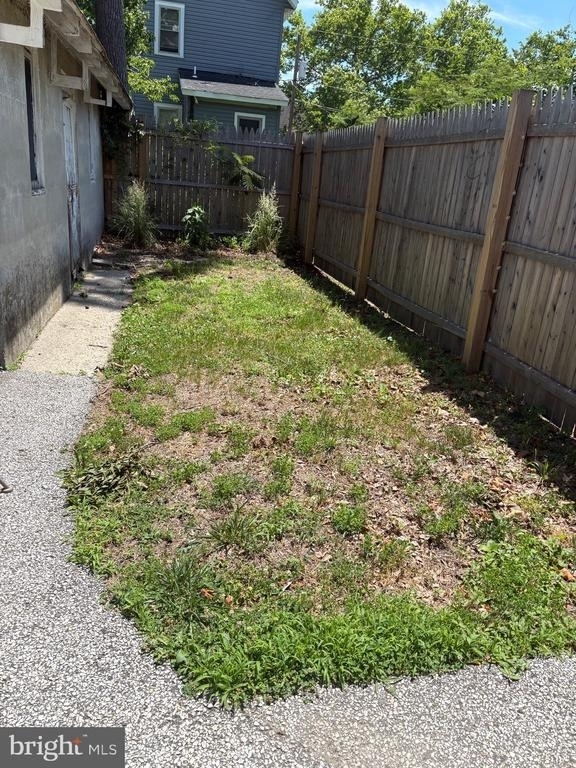 314 W 4th Street - Photo 17