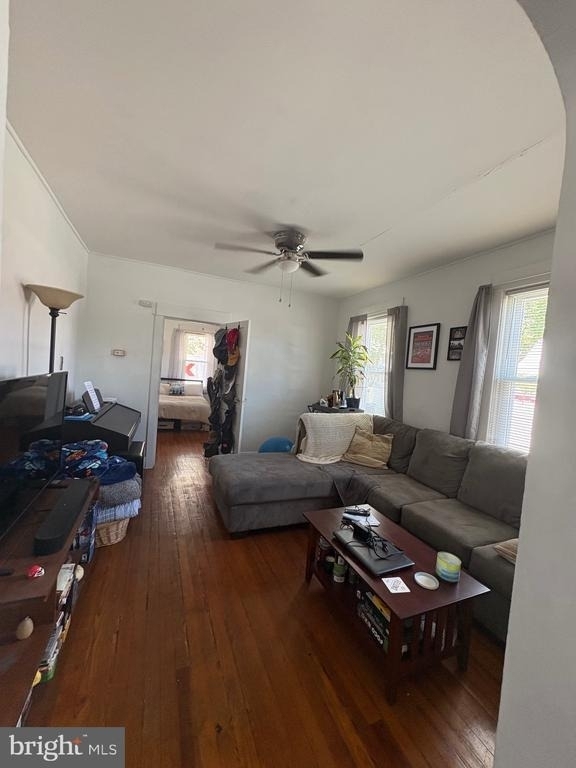 314 W 4th Street - Photo 9