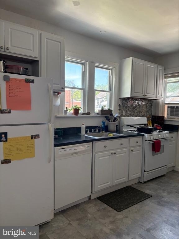 314 W 4th Street - Photo 4