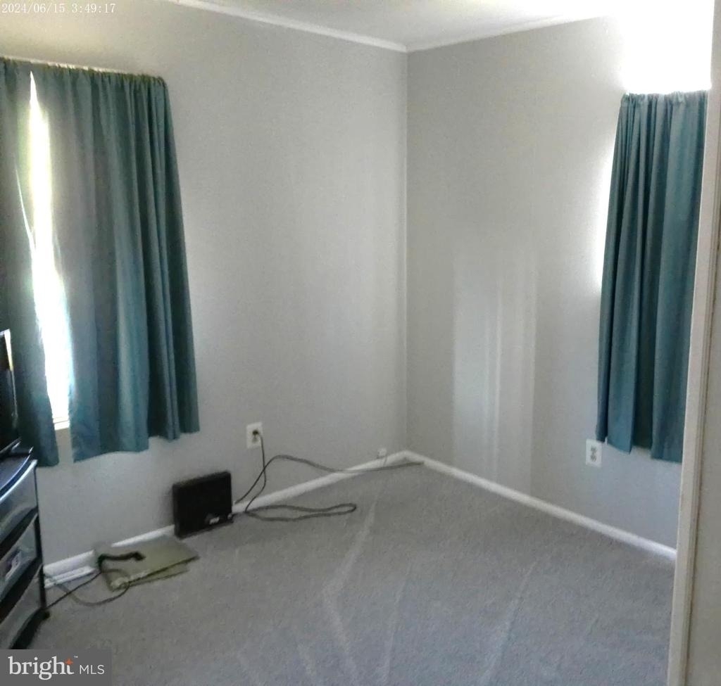 453 Bayberry Street - Photo 6