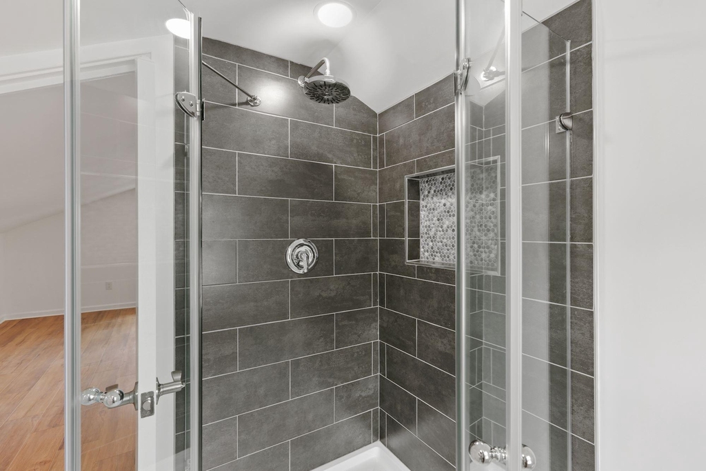 6011 44th Avenue - Photo 27