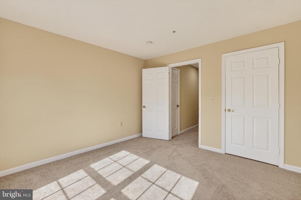 6630 Lake Park Drive - Photo 22