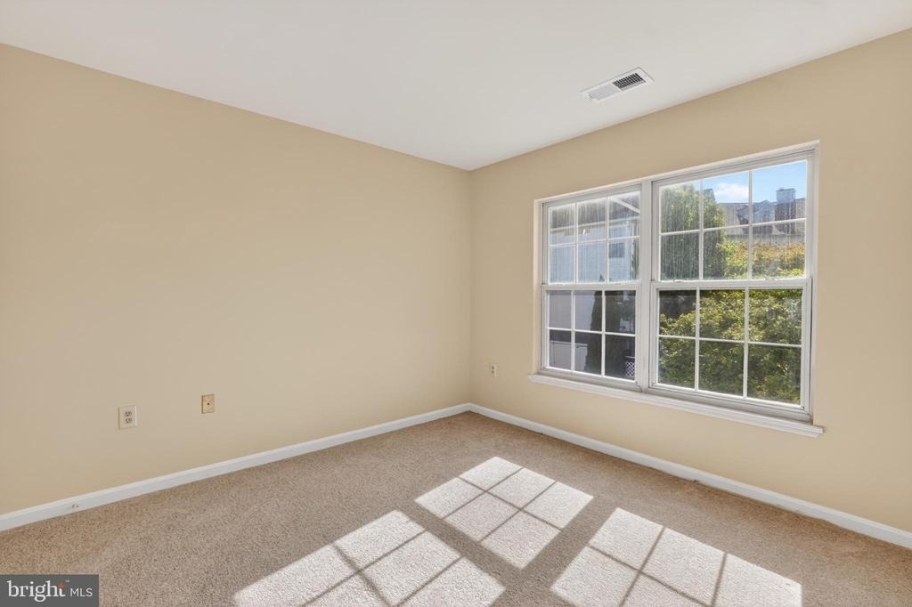 6630 Lake Park Drive - Photo 23