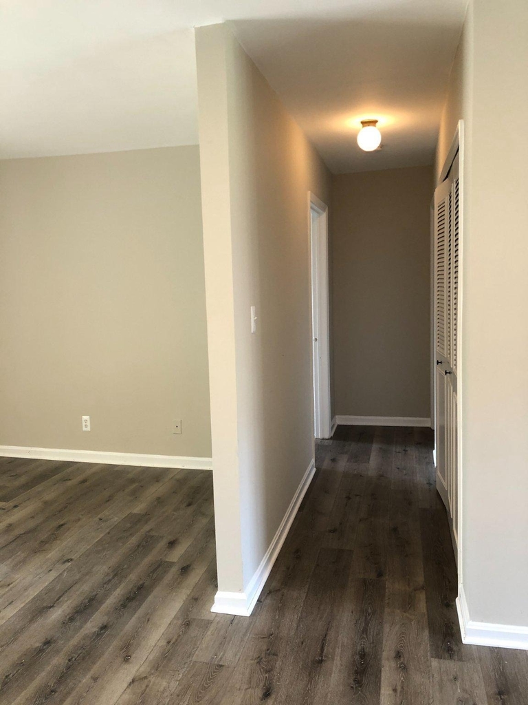 6018 Westchester Drive - Photo 9