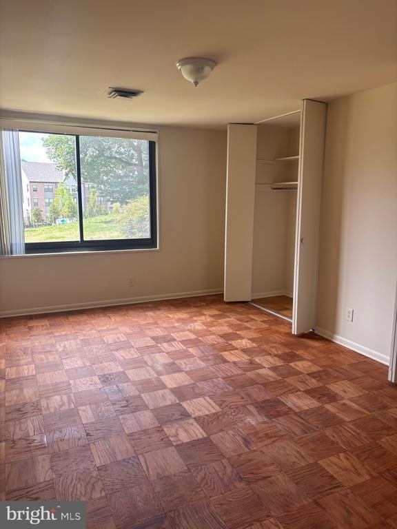 3450 Toledo Terrace - Photo 7