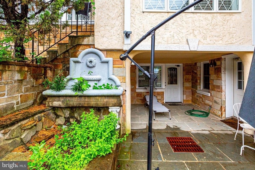 8212 Old Georgetown Road - Photo 48