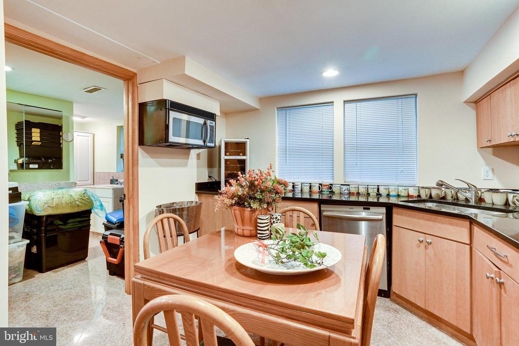 8212 Old Georgetown Road - Photo 35