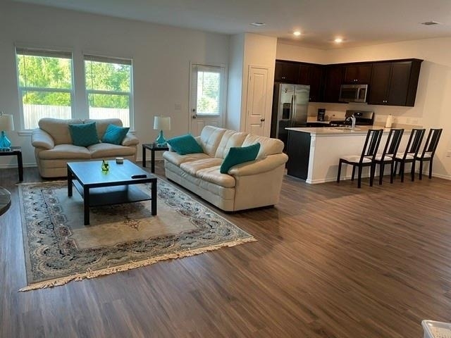 2316 Nightview Dr - Photo 3