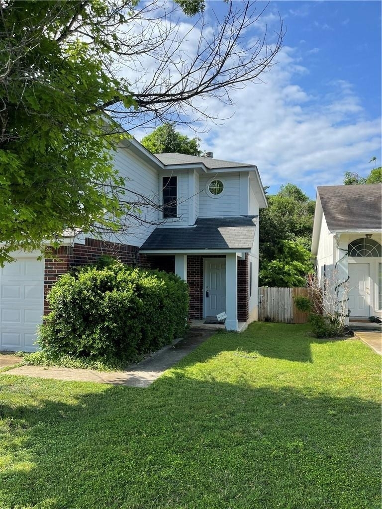 1105 Stephanie Lee Ln - Photo 4