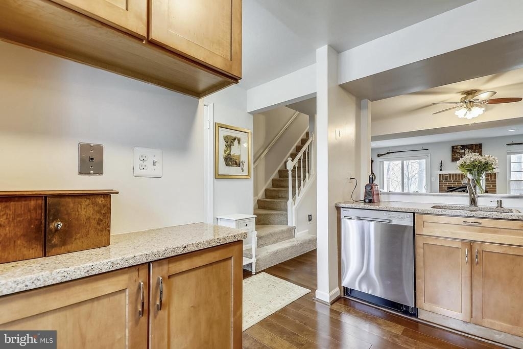 2066 Derby Ridge Lane - Photo 9
