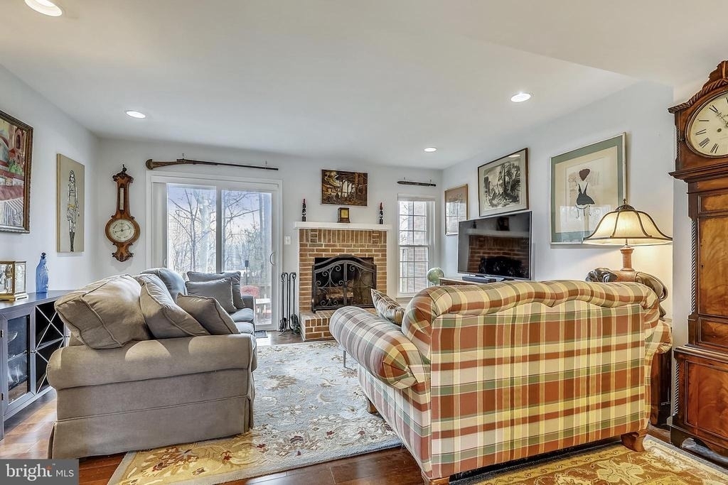 2066 Derby Ridge Lane - Photo 2