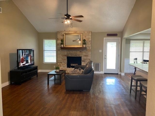 1002 Creekbend Cv - Photo 11