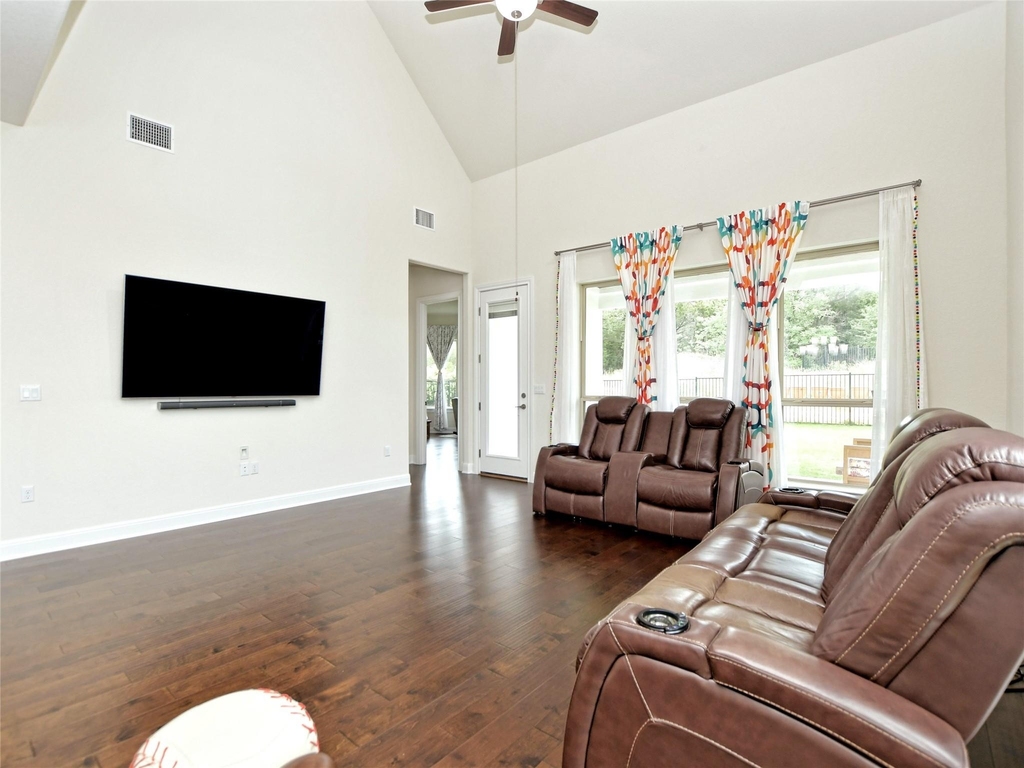 9703 Bayshore Bnd - Photo 3