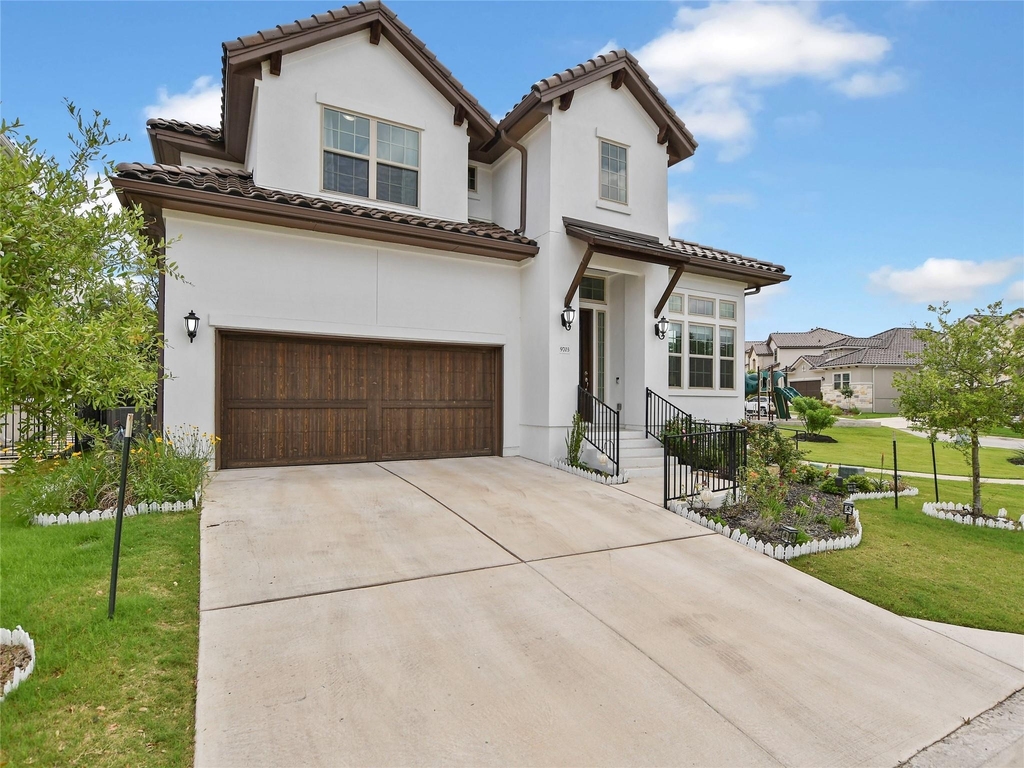 9703 Bayshore Bnd - Photo 1