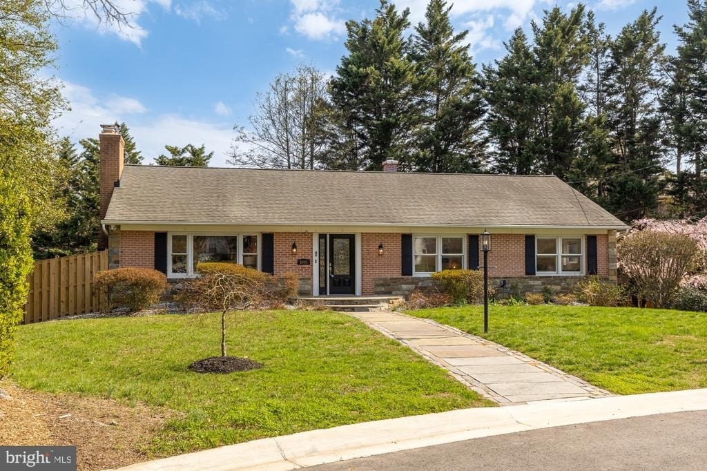 5001 Overlea Court - Photo 0