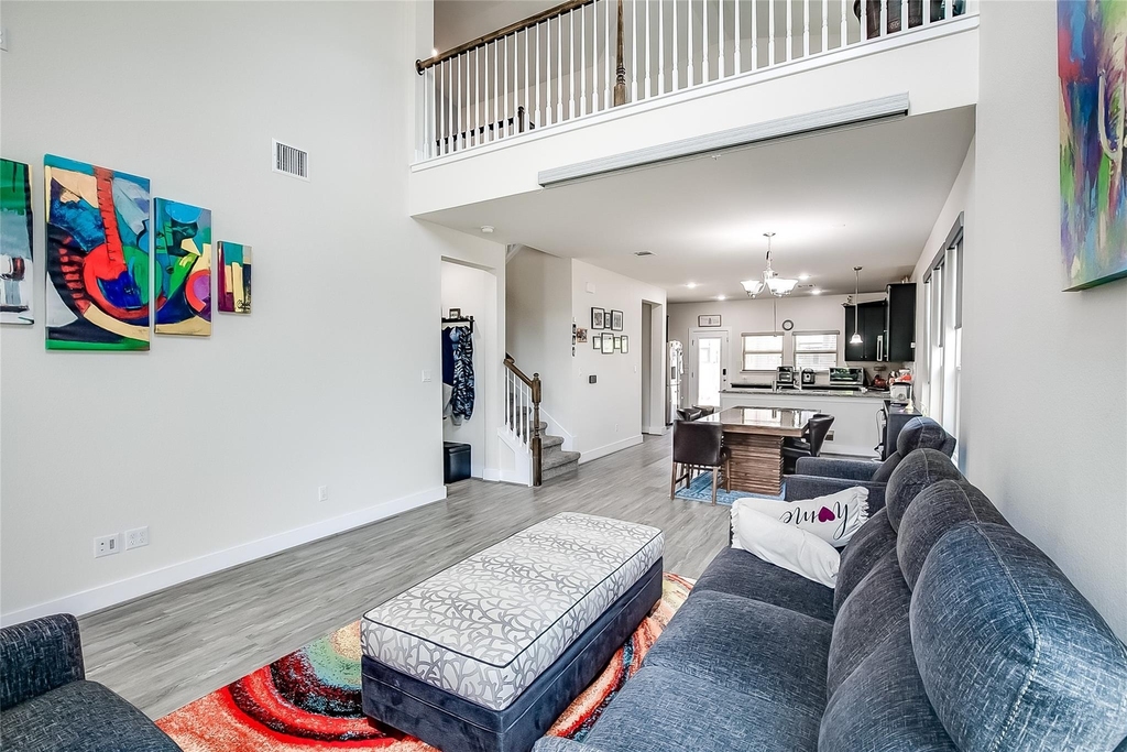 15912 Cadoz Dr - Photo 5