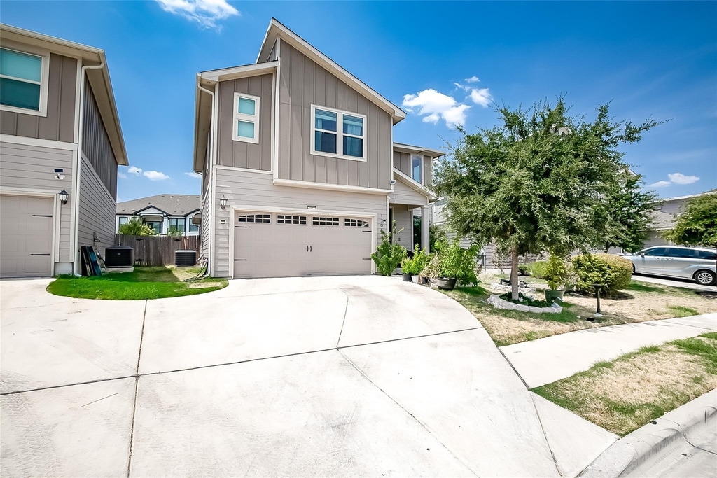 15912 Cadoz Dr - Photo 1