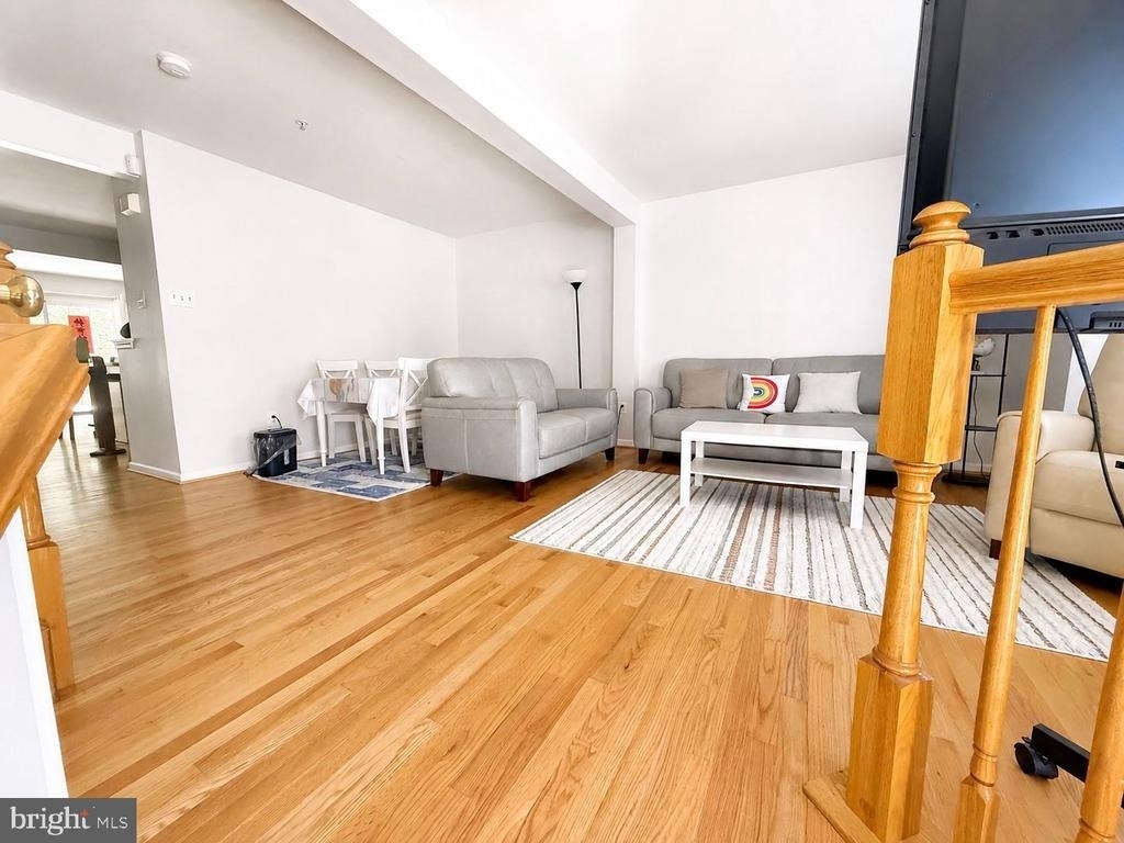 10417 Heathside Way - Photo 2