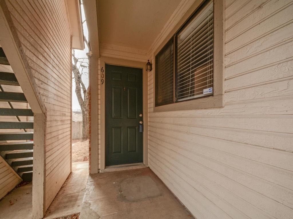 2500 Burleson Rd - Photo 12