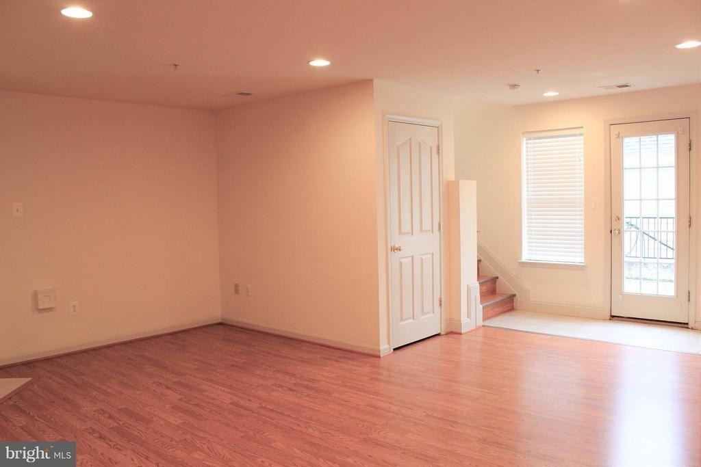 23514 Gardenside Place - Photo 7