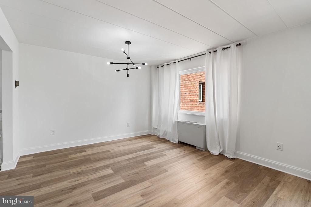 4800 Chevy Chase Drive - Photo 16