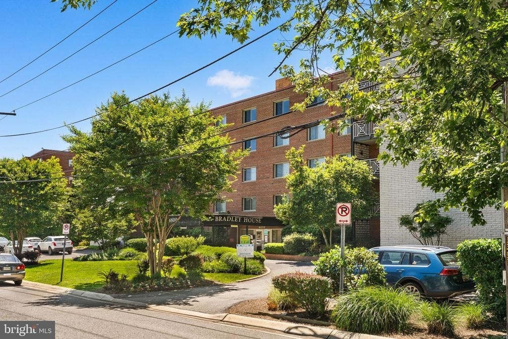 4800 Chevy Chase Drive - Photo 0