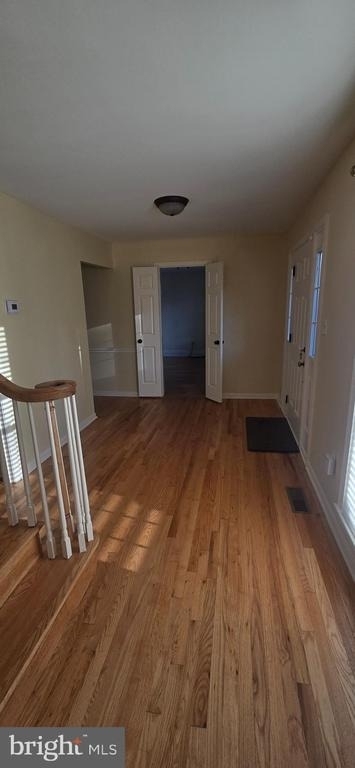 10905 Bolton Drive - Photo 3