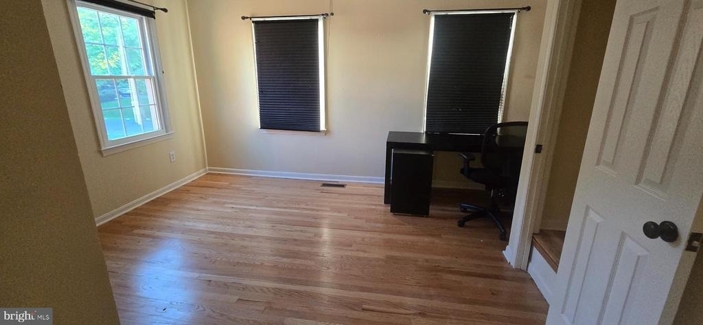 10905 Bolton Drive - Photo 13