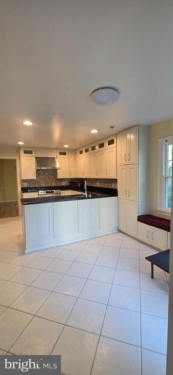 10905 Bolton Drive - Photo 7