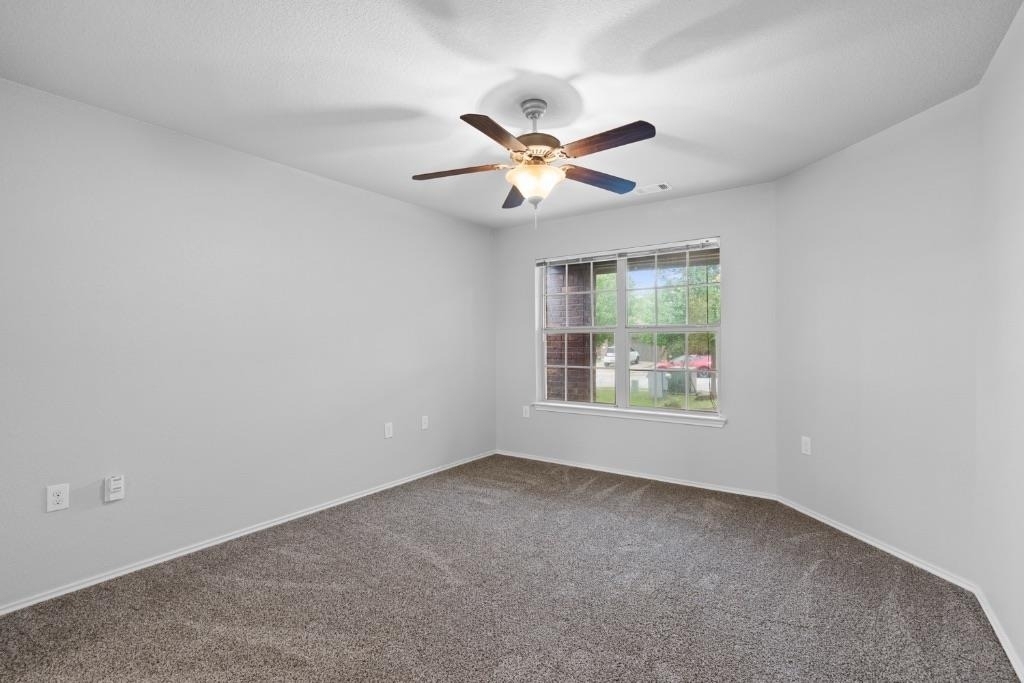 7204 Outfitter Dr - Photo 11