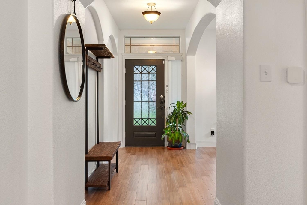 10305 Channel Island Dr - Photo 9