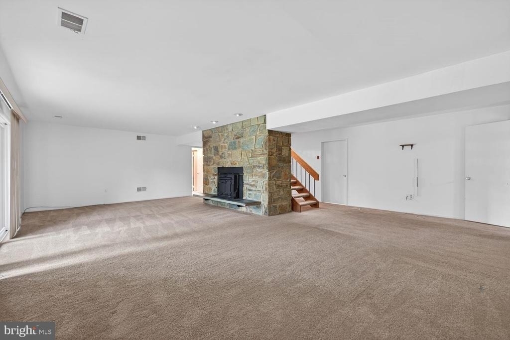 9404 Woodington Drive - Photo 25
