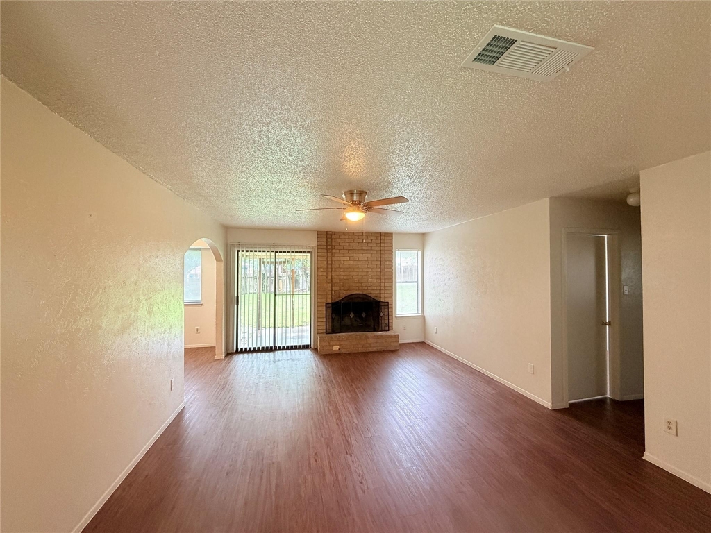10904 Meadgreen Ct - Photo 1