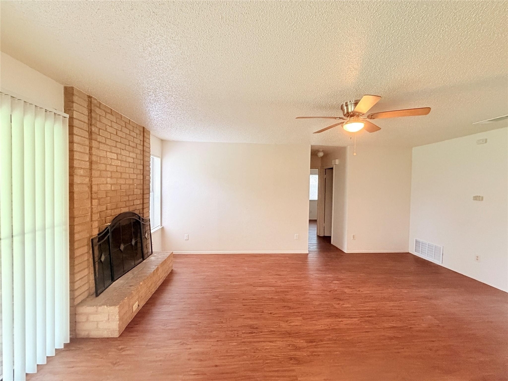 10904 Meadgreen Ct - Photo 6