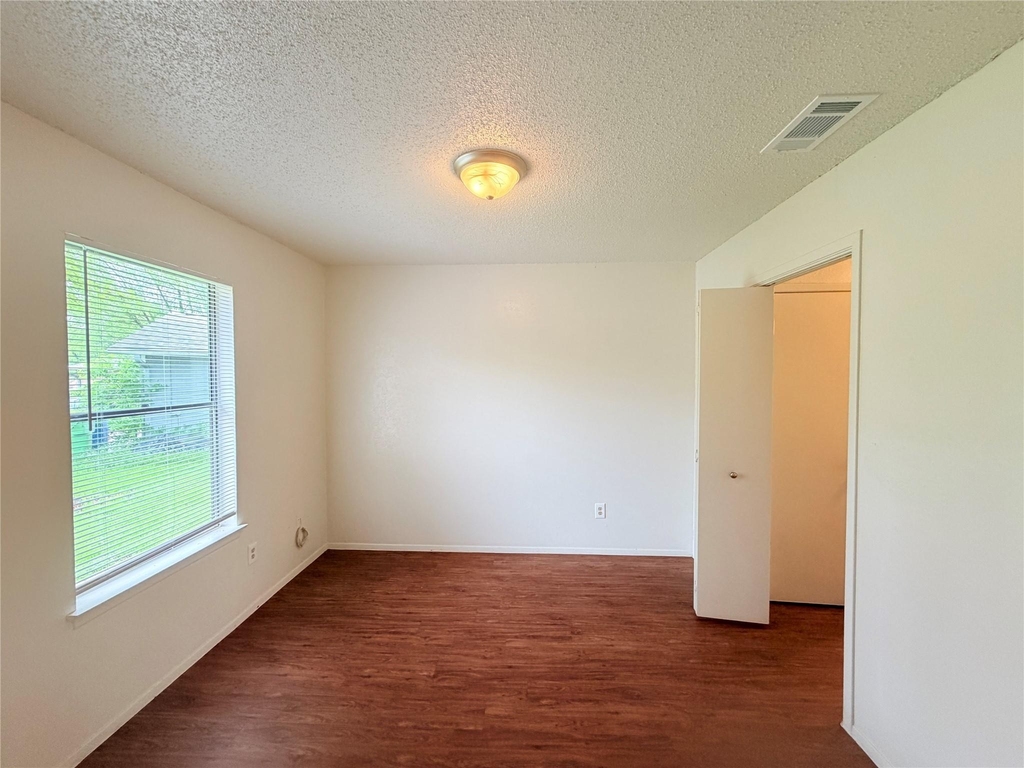 10904 Meadgreen Ct - Photo 13