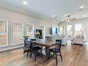 114 Chinaberry Bnd - Photo 3
