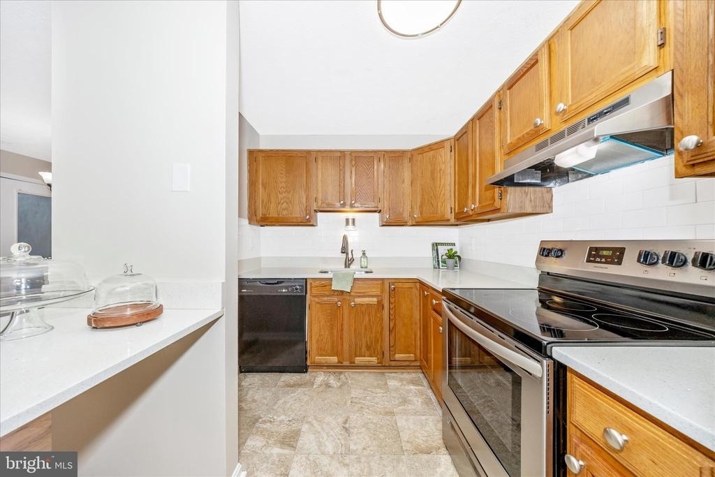 2112 Whitehall Road - Photo 14