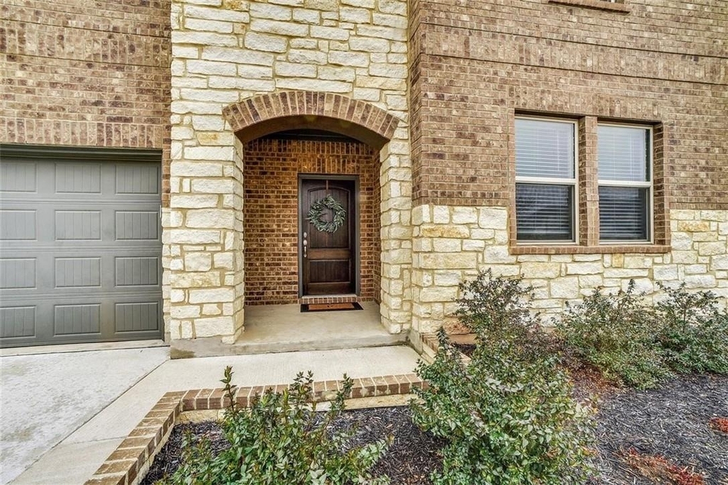 200 Magna Ln - Photo 1