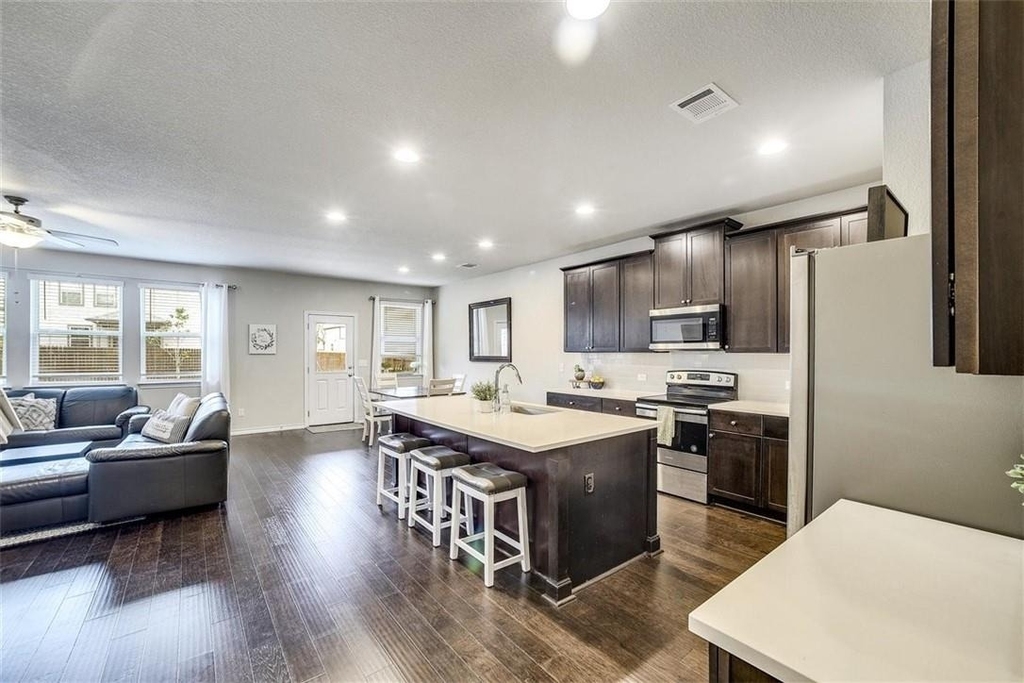 200 Magna Ln - Photo 4