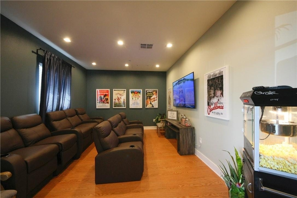 2400 Louis Henna Blvd - Photo 15
