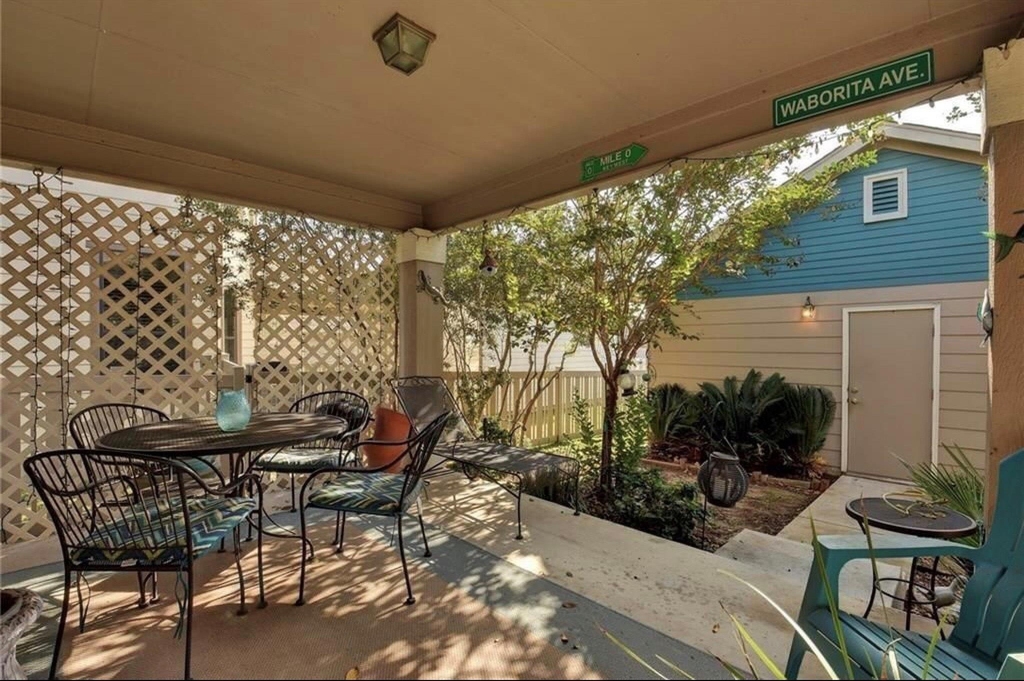 1054 Dorn - Photo 2