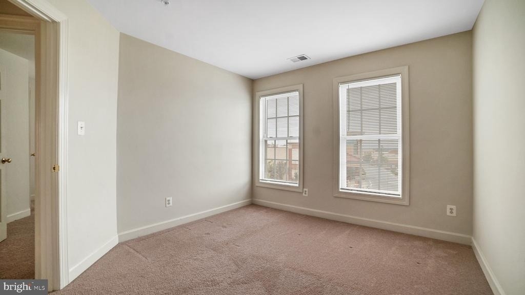 5109 Strawbridge Terrace - Photo 23