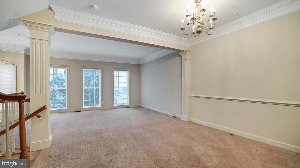 5109 Strawbridge Terrace - Photo 2