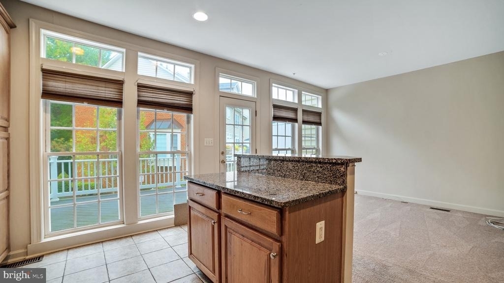 5109 Strawbridge Terrace - Photo 7