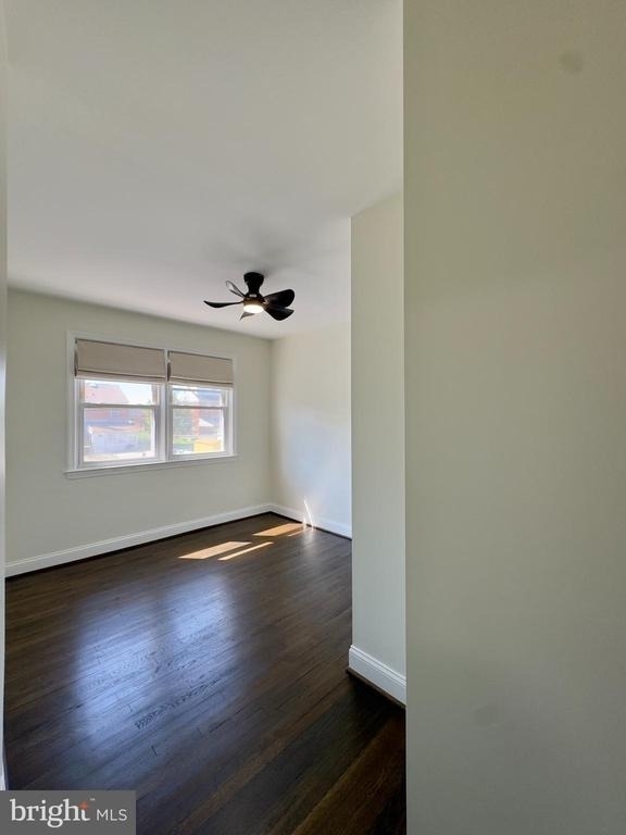 7319 Conley Street - Photo 2
