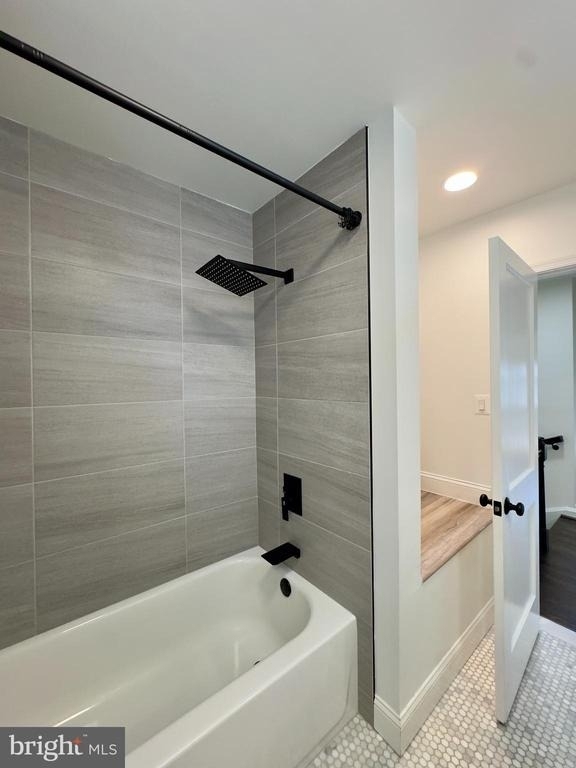 7319 Conley Street - Photo 9