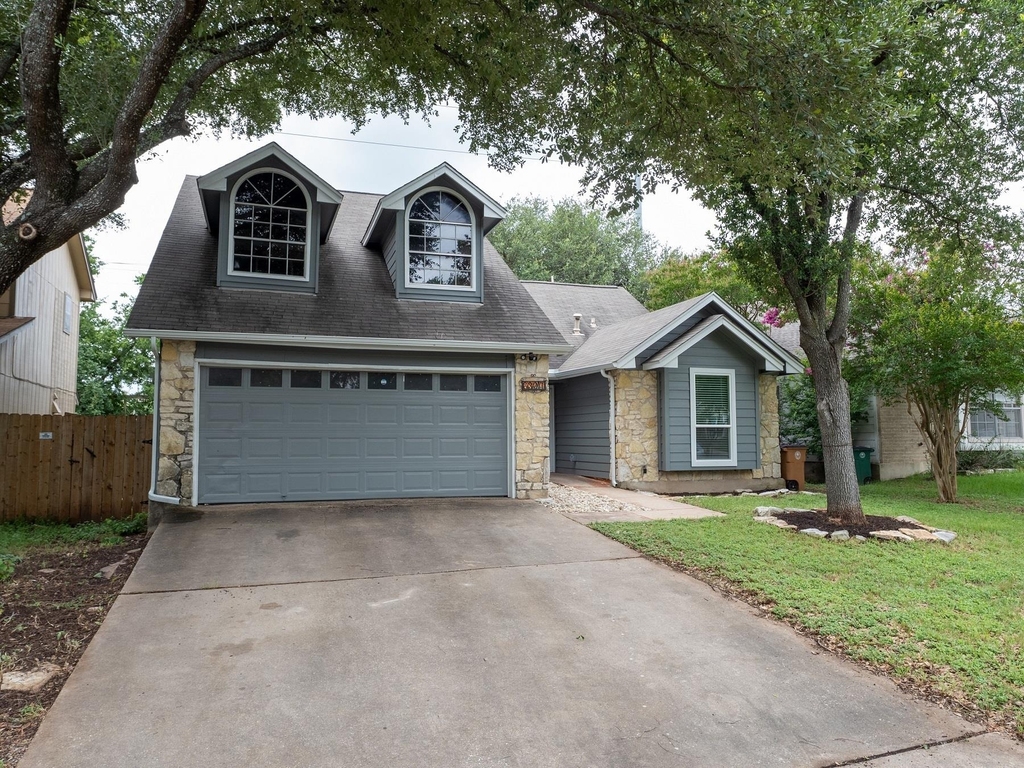 6307 Avery Island Ave - Photo 1