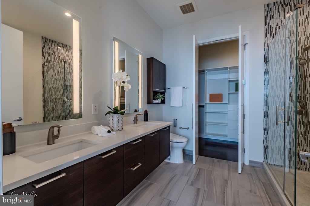 414 Light Street - Photo 47
