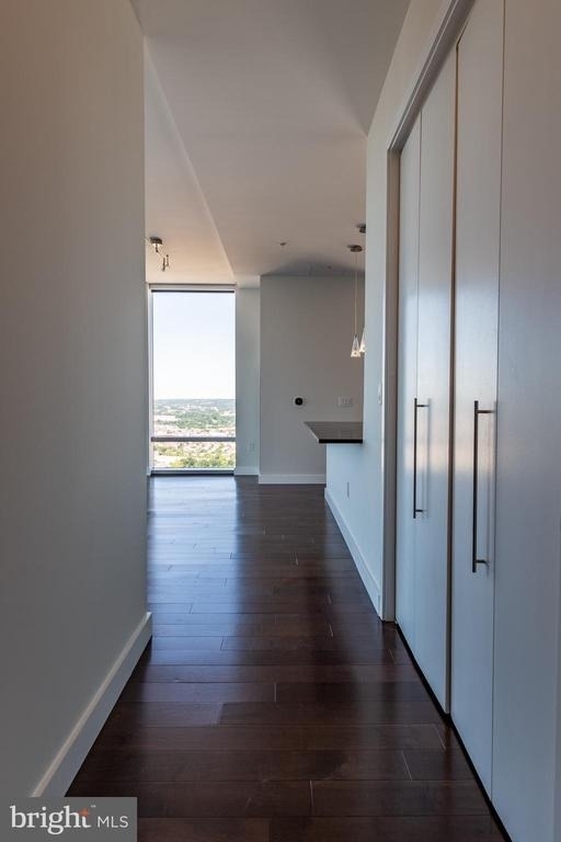 414 Light Street - Photo 3