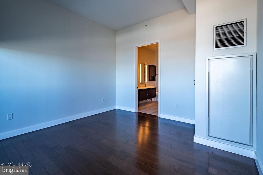 414 Light Street - Photo 19